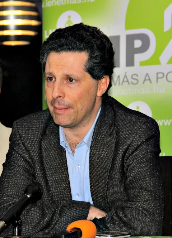 Schiffer András